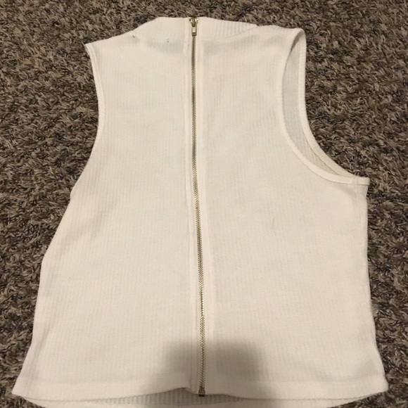 White zip up top - Picture 2 of 2